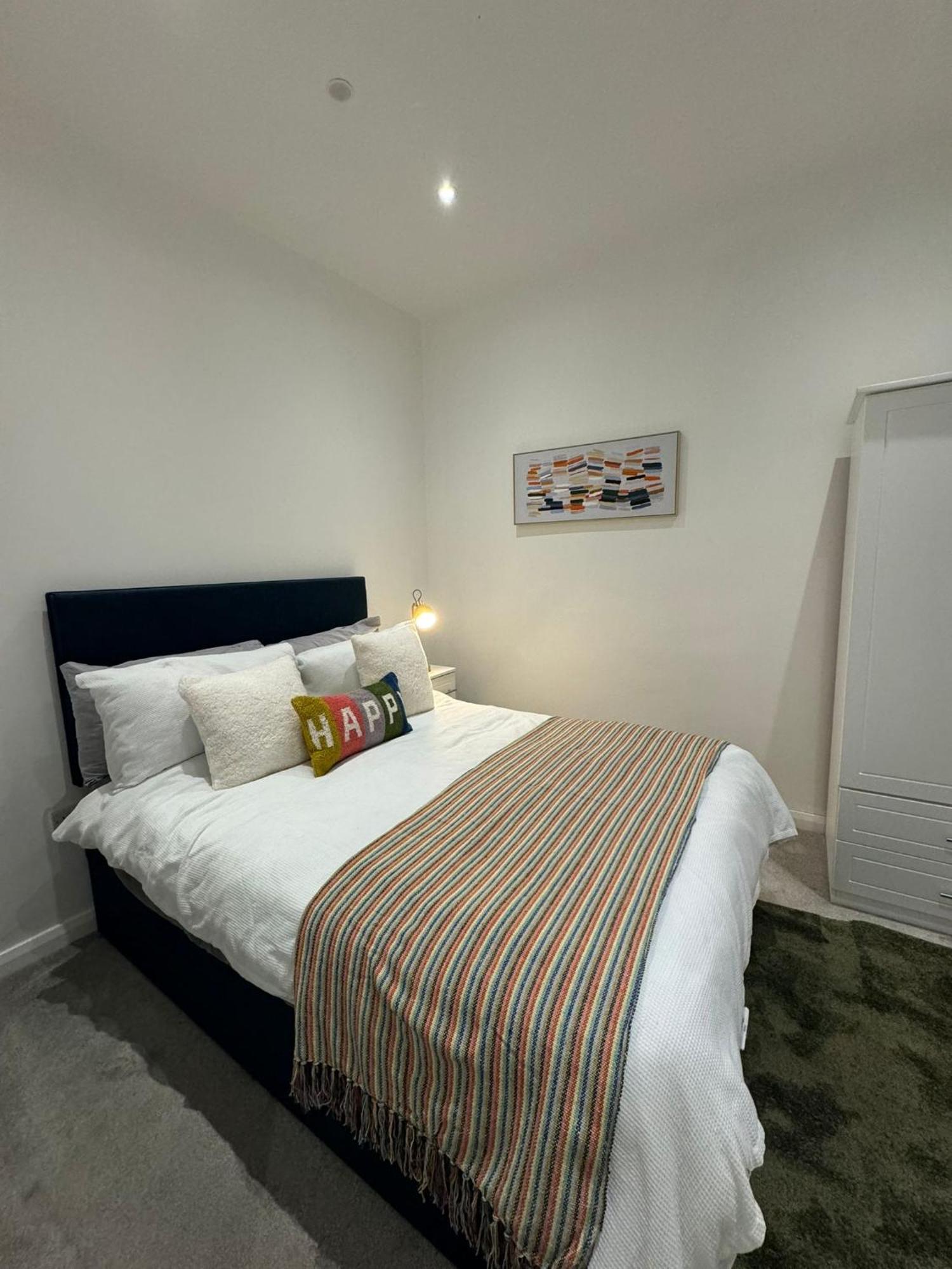 Modern Apartment With Sea Views Portrush Exterior foto