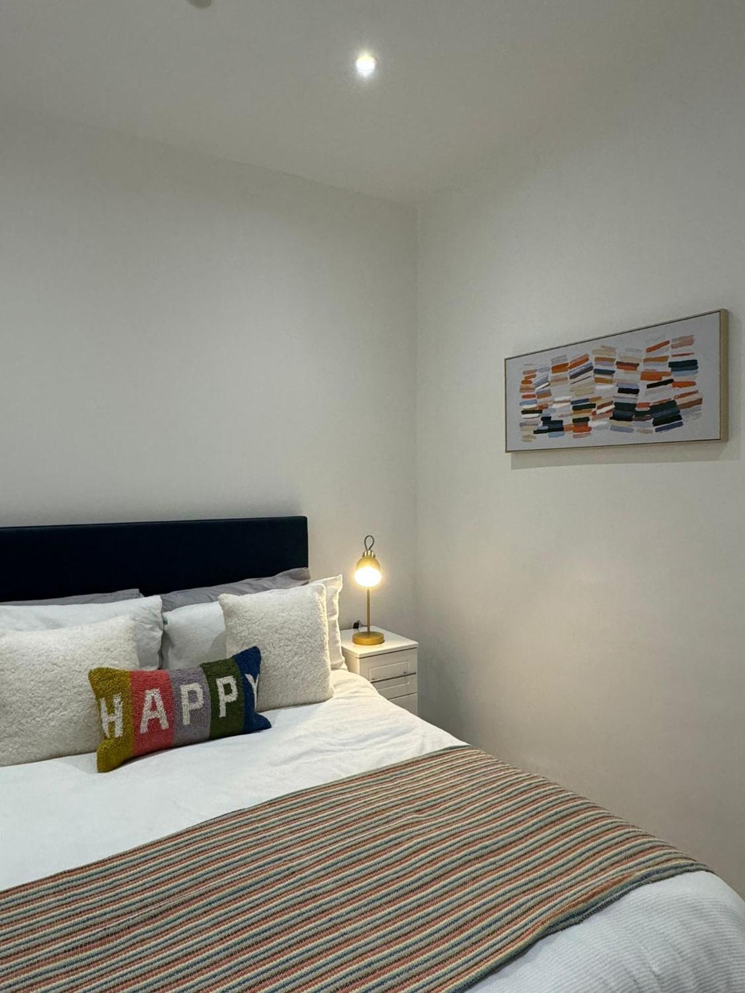 Modern Apartment With Sea Views Portrush Exterior foto